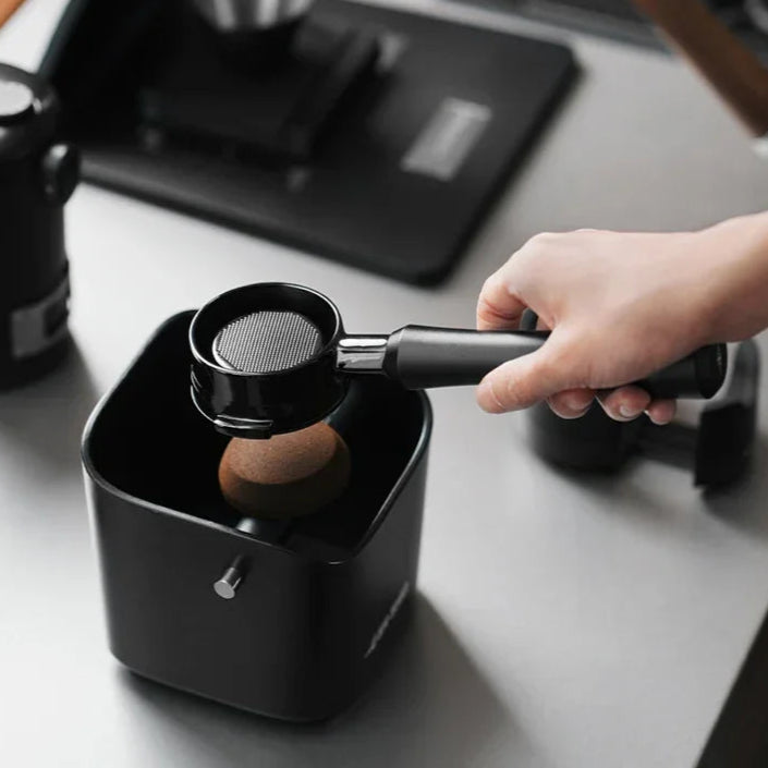 MHW-3BOMBER Espresso Bottomless Portafilter 58mm for Breville/Delonghi/E61Coffee Machines with Filter Basket Barista Accessories