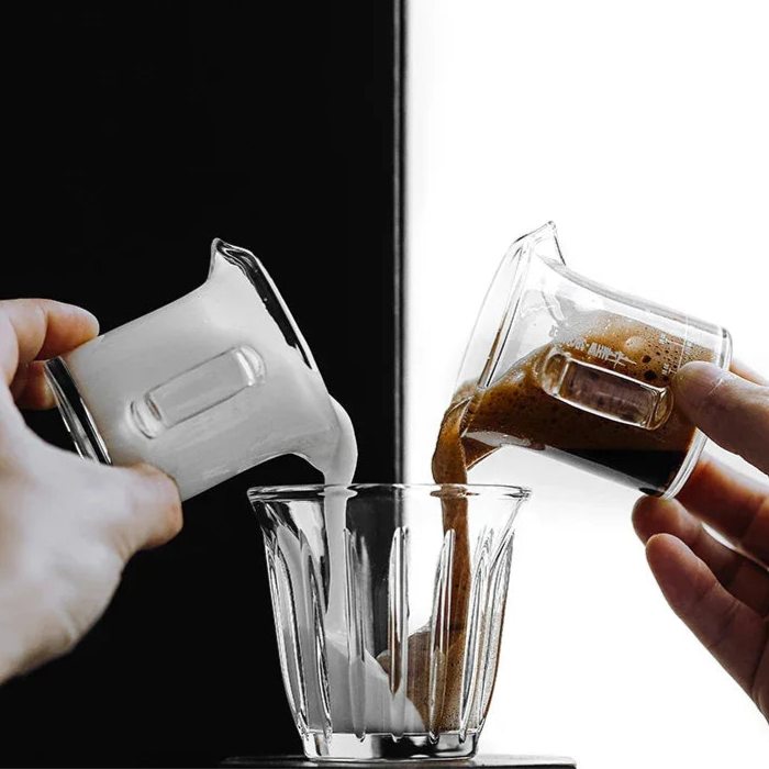 MHW-3BOMBER Two-spout Espresso Glass Measuring Cup with Handle Exquisite Coffee Weighing Cups Measuring Home Tools for Kitchen